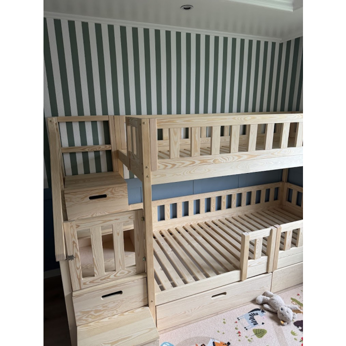 Spielbett mit Treppe Naturholz Stuttgart